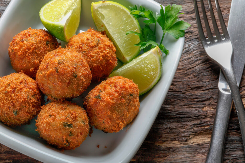 receita bolinho de bacalhau simples